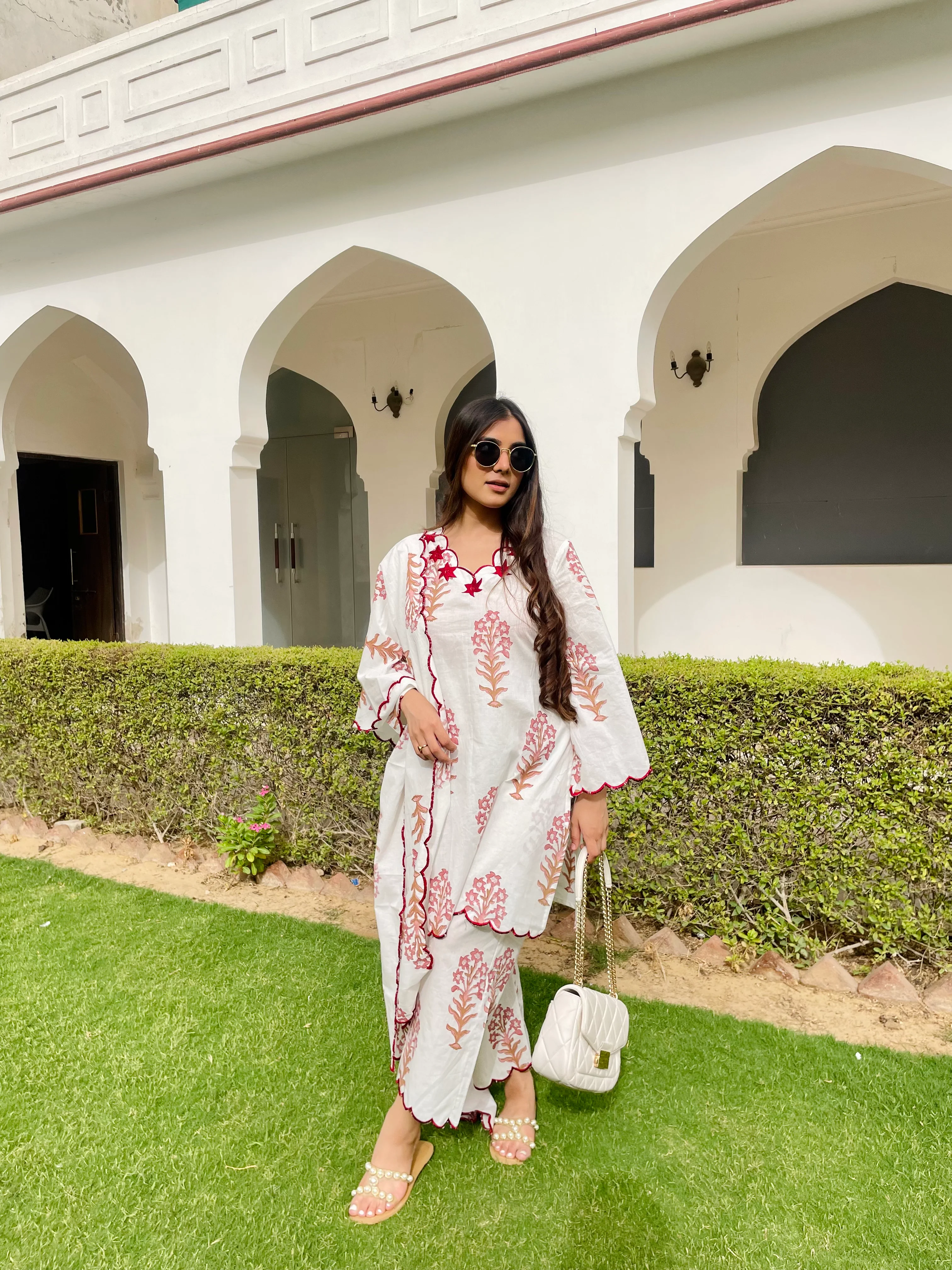 Mughal peach cordset - Image 3