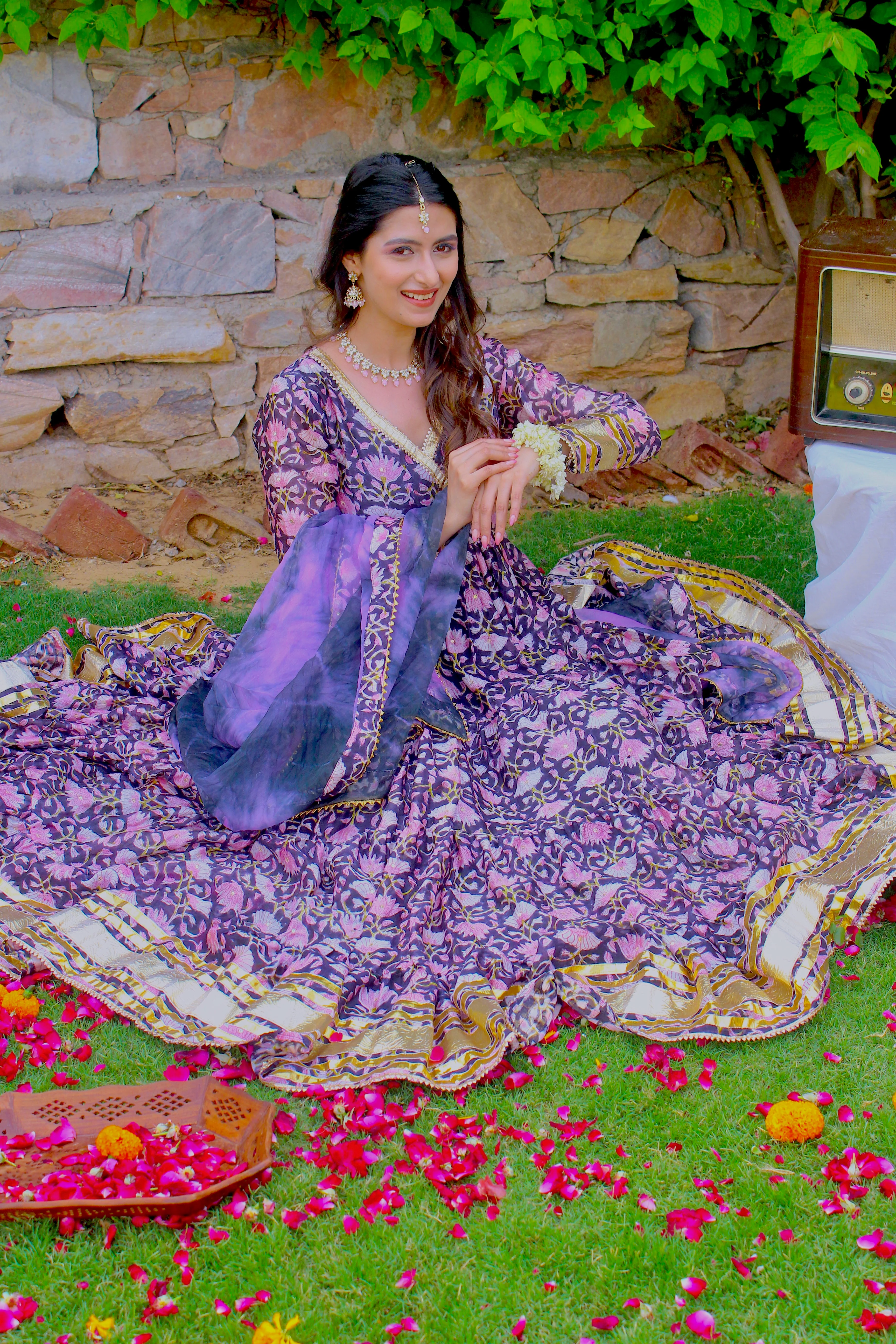 Noor Angrakha Anarkali Set - Image 4
