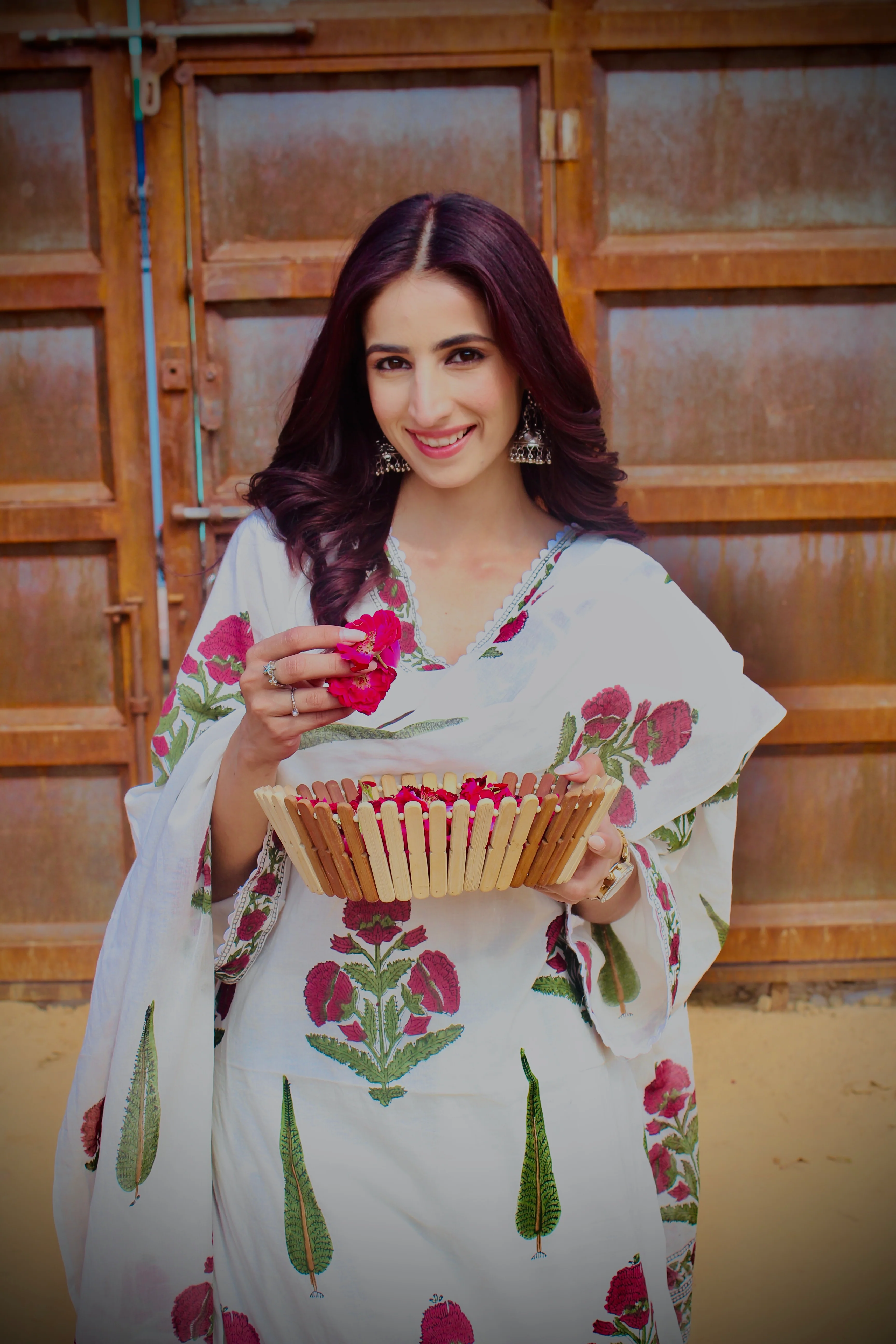 Mughal Farshi Salwar set - Image 4