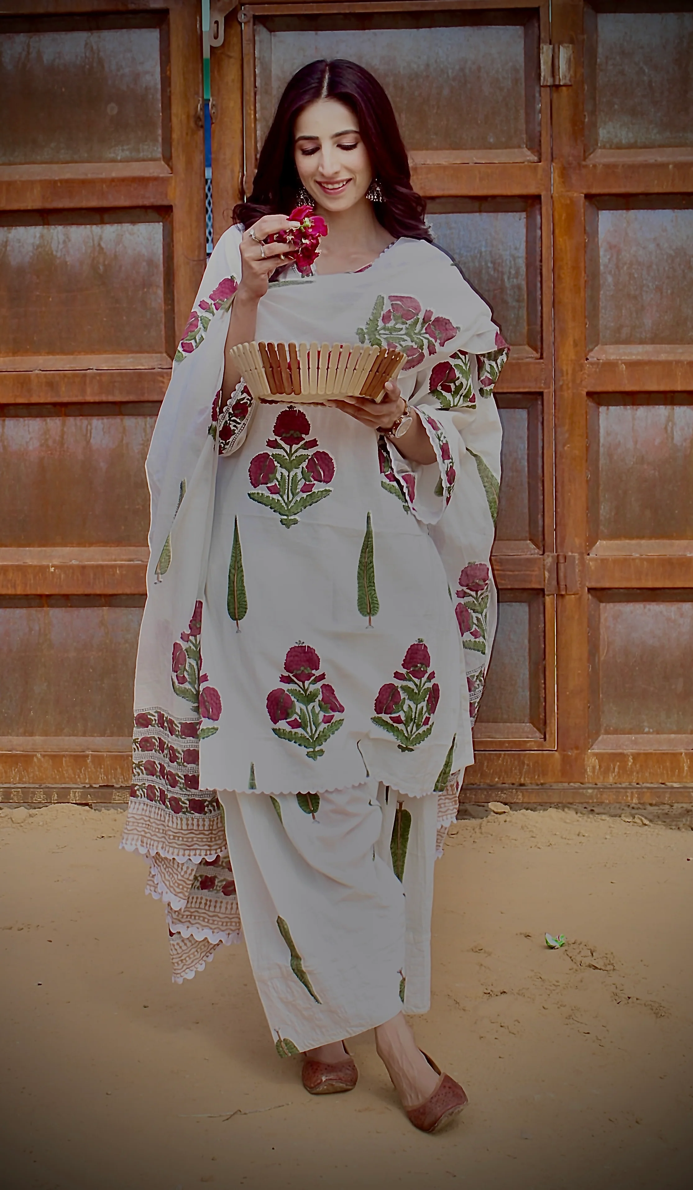 Mughal Farshi Salwar set - Image 5